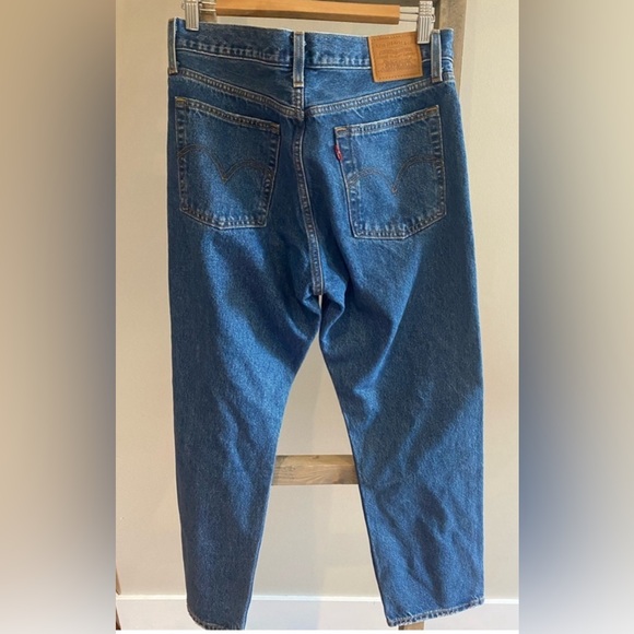 REVOLVE- Levi’s Wedgie- Size 30- Like New - Picture 5 of 14